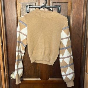 Tan lulus sweater